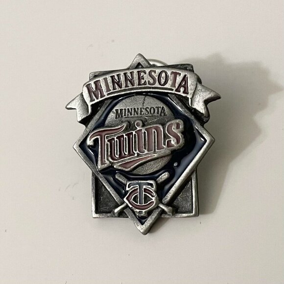 Vtg Minnesota Twins MLB Baseball Pin - Picture 7 of 8